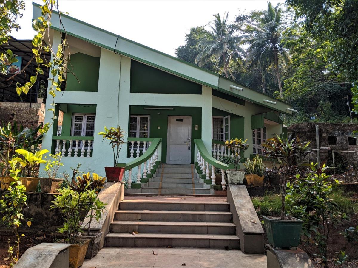 Hotel Farmagudi Residency Donshiwado Exterior foto